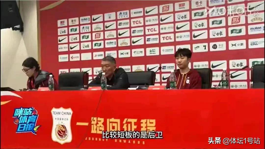 首先是面对, 宫鲁鸣指出, 人担忧